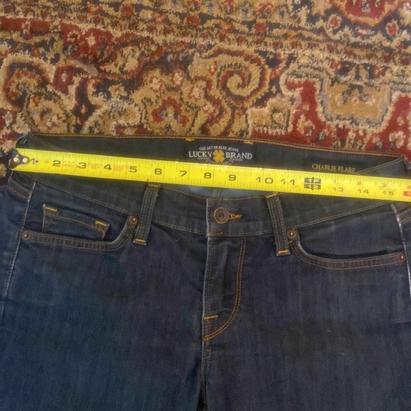 Lucky Brand Charlie Flare Jeans 6/28 🍀 - Picture 6 of 9